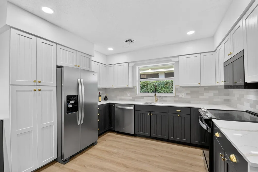 1221 Singer Drive Singer Island, FL 33404