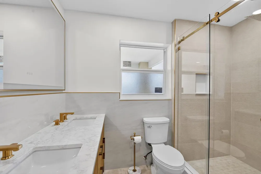 1221 Singer Drive Singer Island, FL 33404