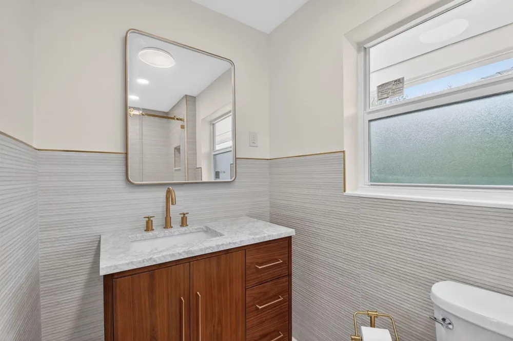 1221 Singer Drive Singer Island, FL 33404