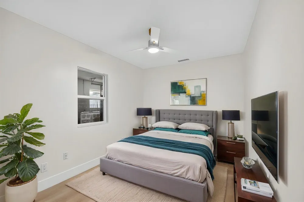 1221 Singer Drive Singer Island, FL 33404