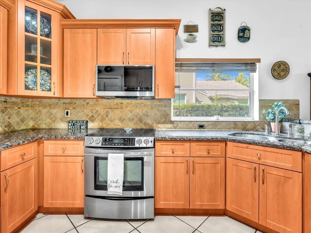 420 NW 188TH TERRACE Pembroke Pines, FL 33029