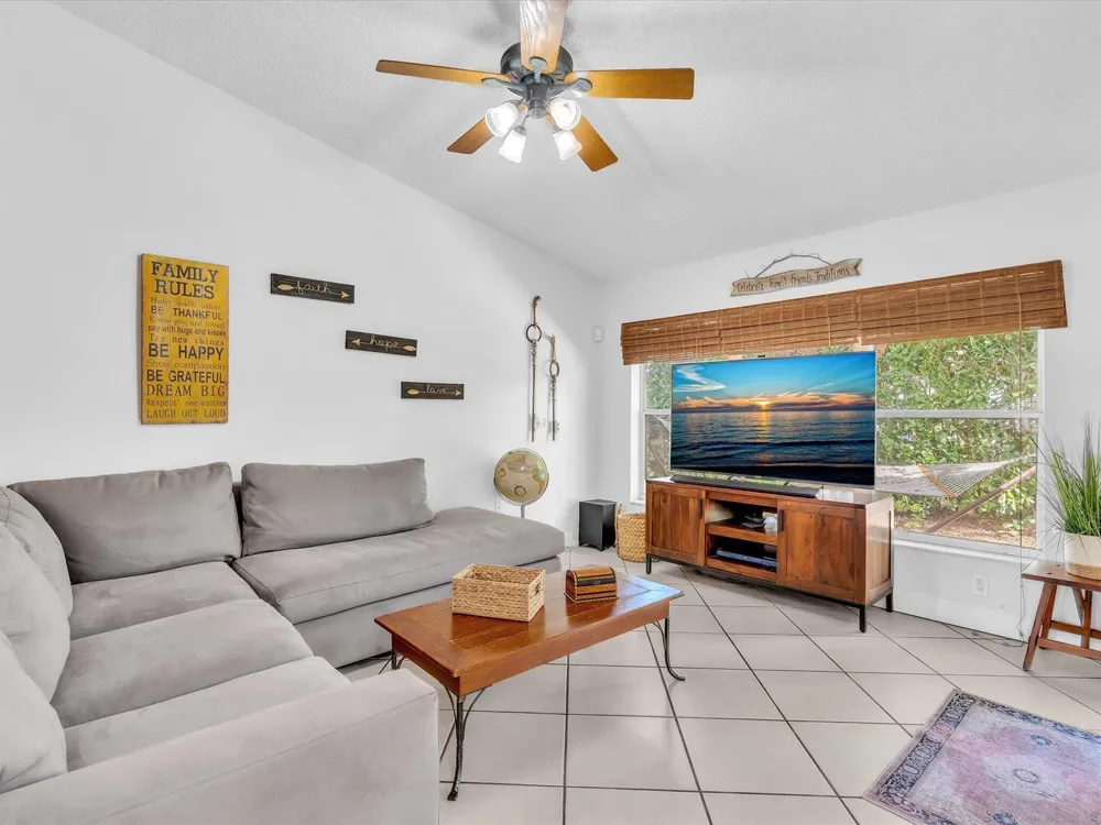 420 NW 188TH TERRACE Pembroke Pines, FL 33029