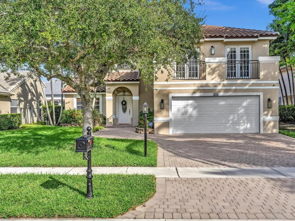 420 NW 188TH TERRACE Pembroke Pines, FL 33029
