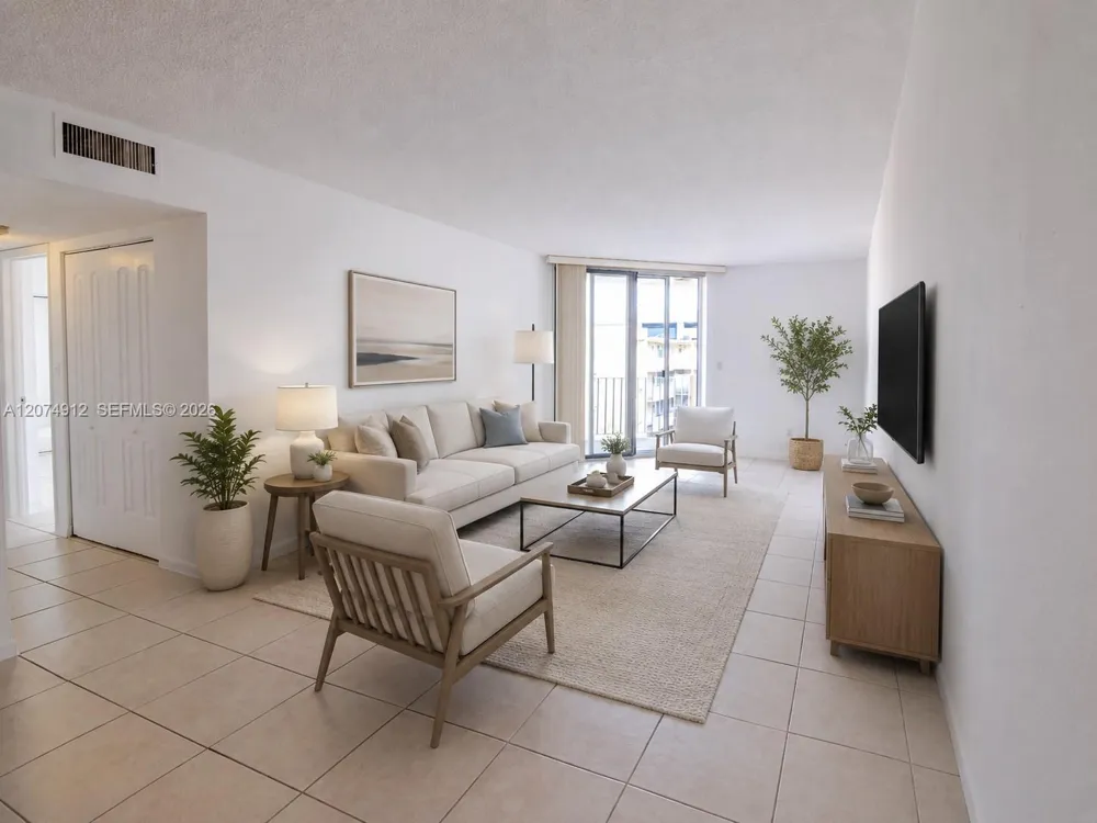 1750 W 46th St #521 Hialeah, FL 33012