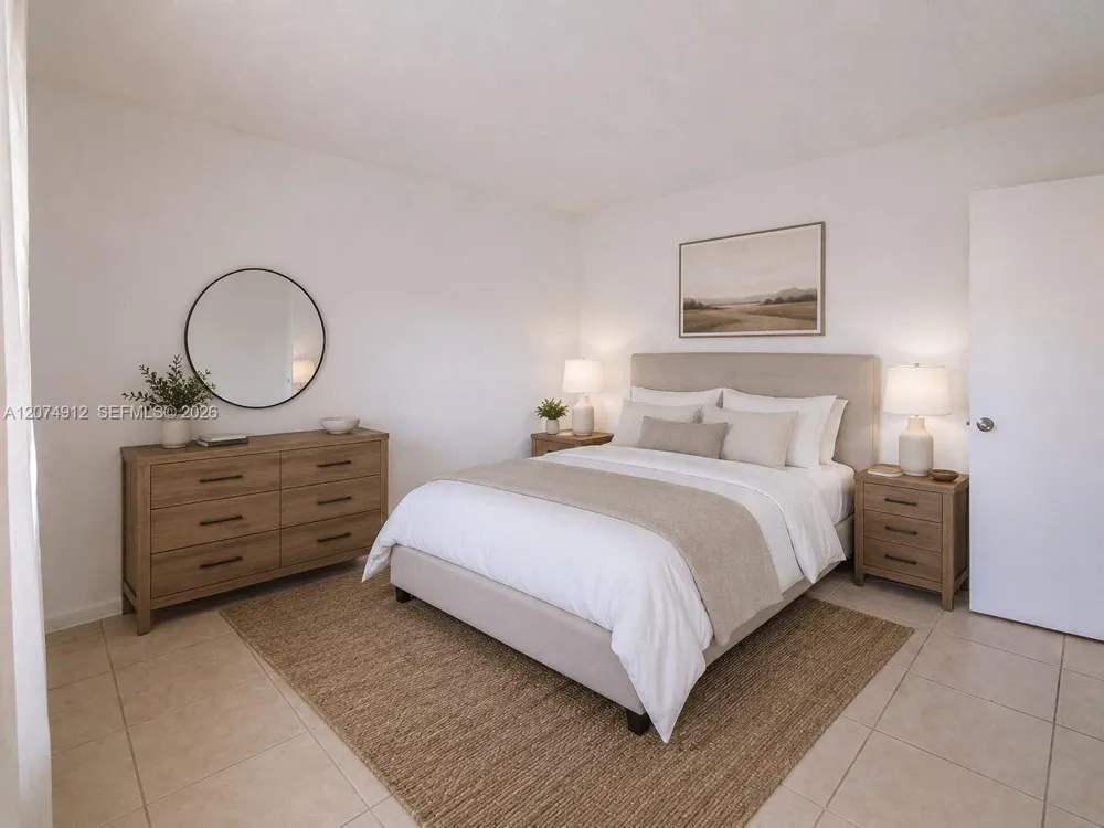 1750 W 46th St #521 Hialeah, FL 33012