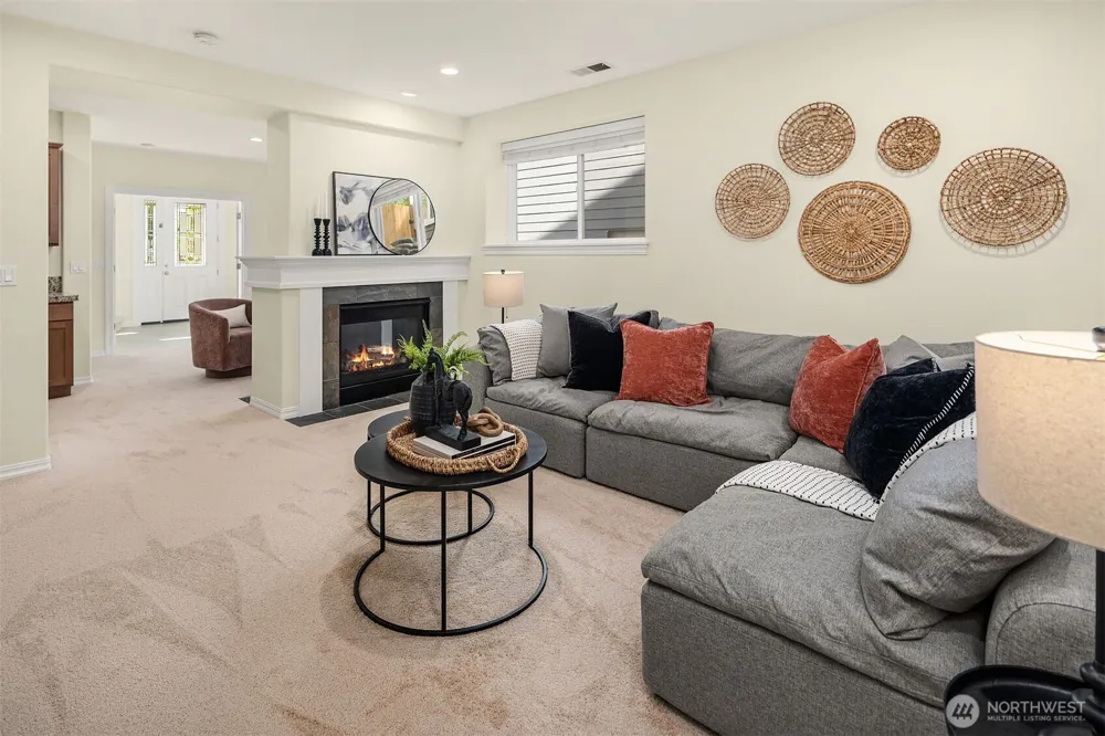 6910 Pinehurst Avenue SE Snoqualmie, WA 98065