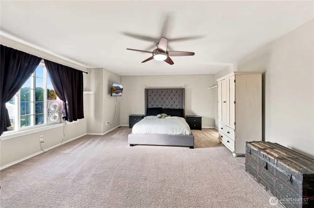 1221 85th Drive NE Lake Stevens, WA 98258