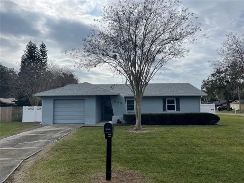 895 COPPERLEAF LANE