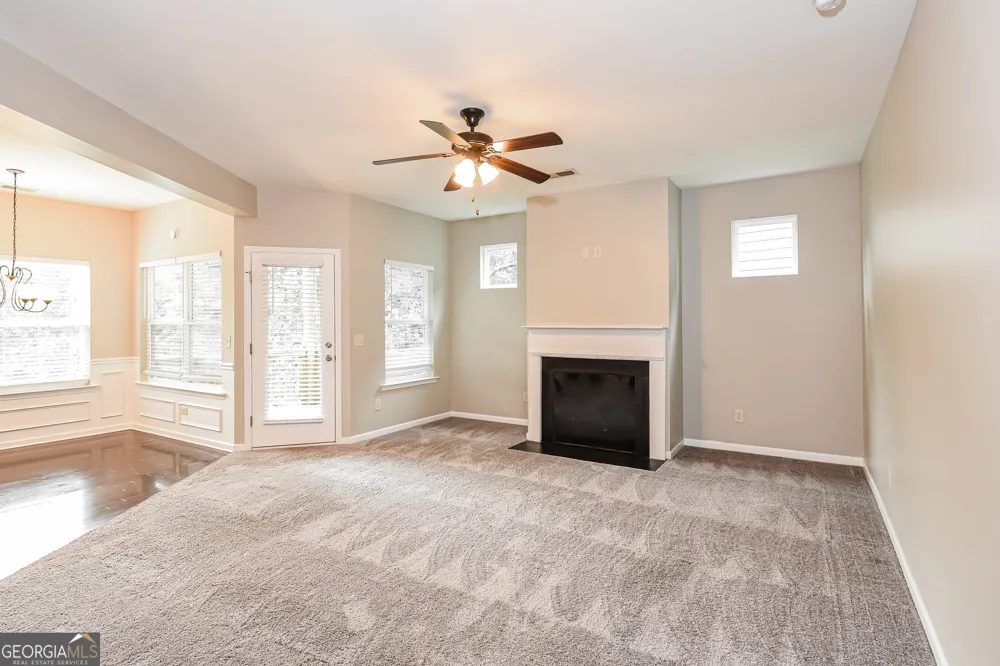 109 Cessna DR Canton, GA 30114