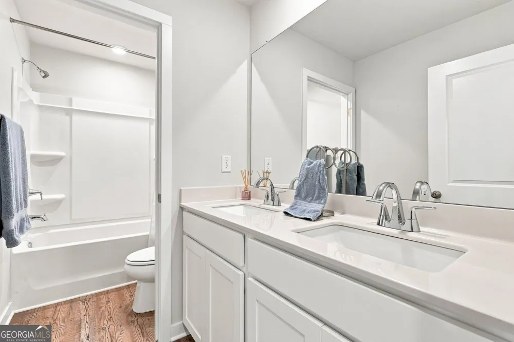 2482 Brown Dove WAY Grayson, GA 30017