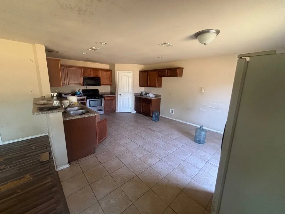 317 Anchor Lane Gun Barrel City, TX 75156