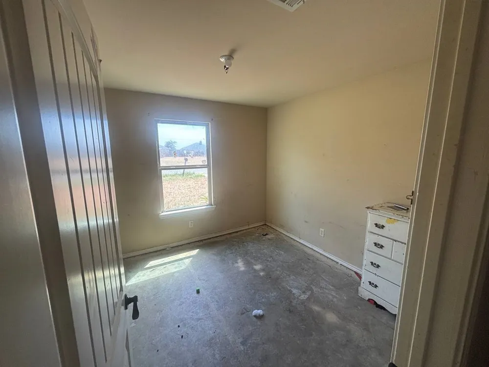 317 Anchor Lane Gun Barrel City, TX 75156
