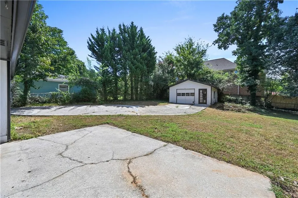 5692 Rosser Court Lilburn, GA 30047