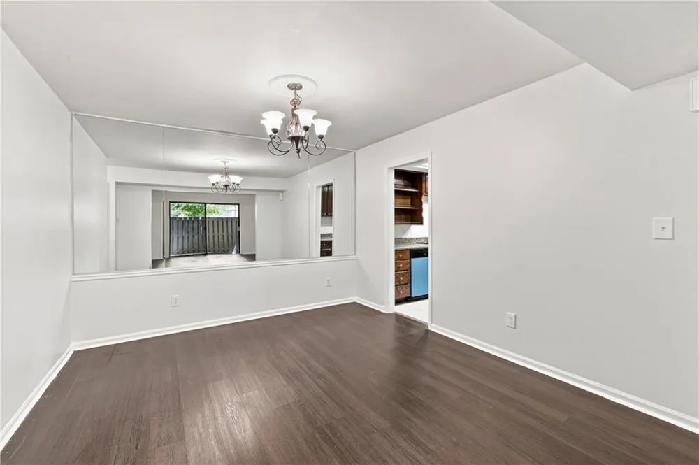 6851 Roswell Road #K2 Sandy Springs, GA 30328