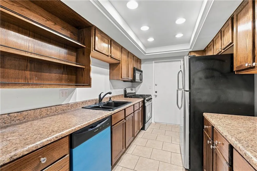 6851 Roswell Road #K2 Sandy Springs, GA 30328