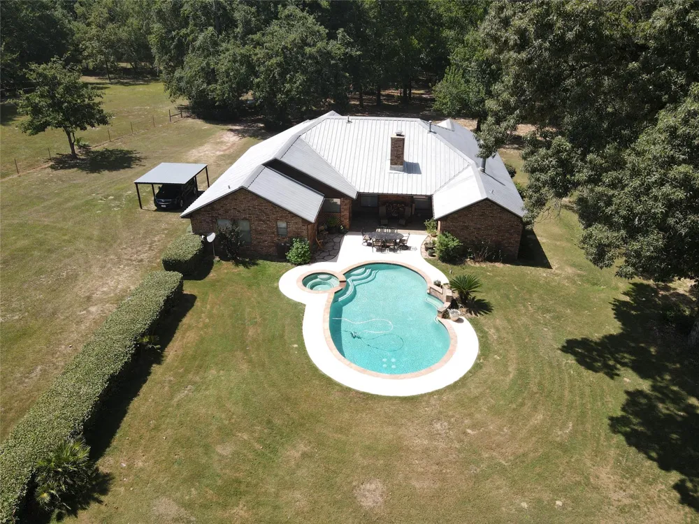 13449 Mary Wagner Road Willis, TX 77318