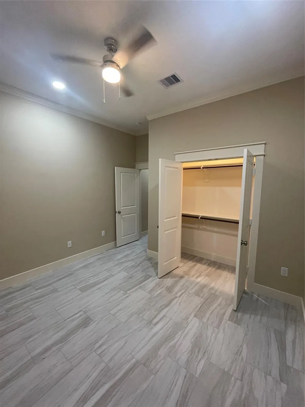 10745 Vinson Street Beaumont, TX 77713