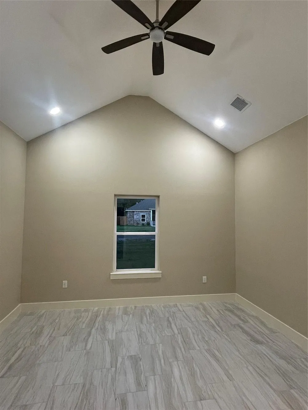 10745 Vinson Street Beaumont, TX 77713