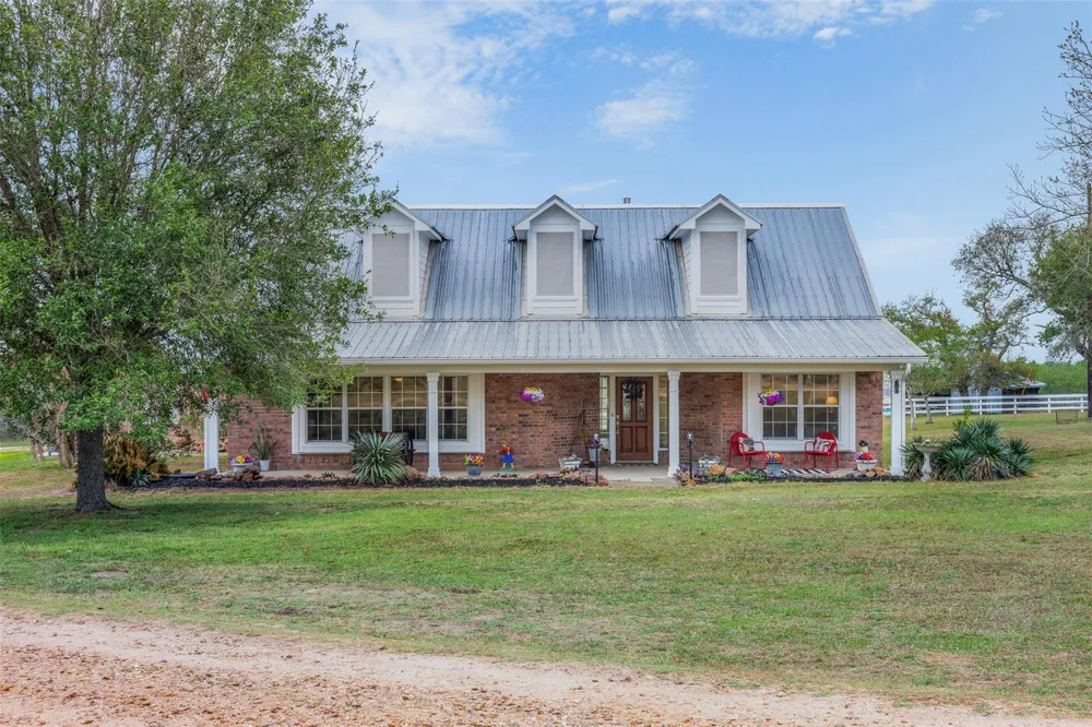 1089 Club Lane Columbus, TX 78934