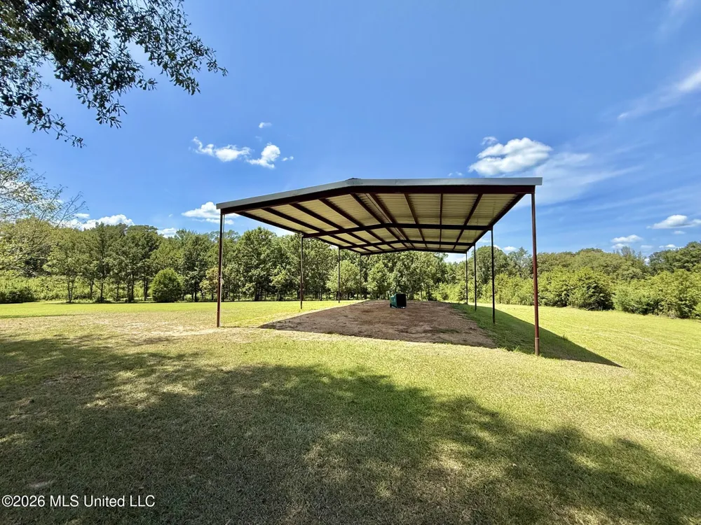 356 SW Dry Creek Trail Bogue Chitto, MS 39629