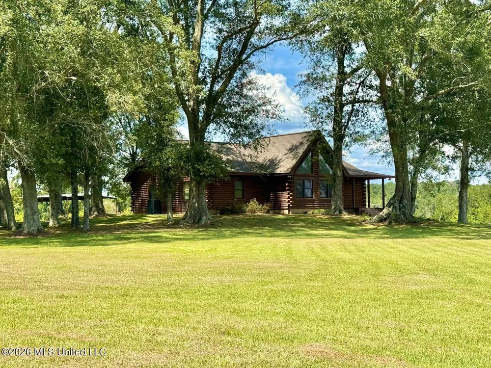 356 SW Dry Creek Trail Bogue Chitto, MS 39629
