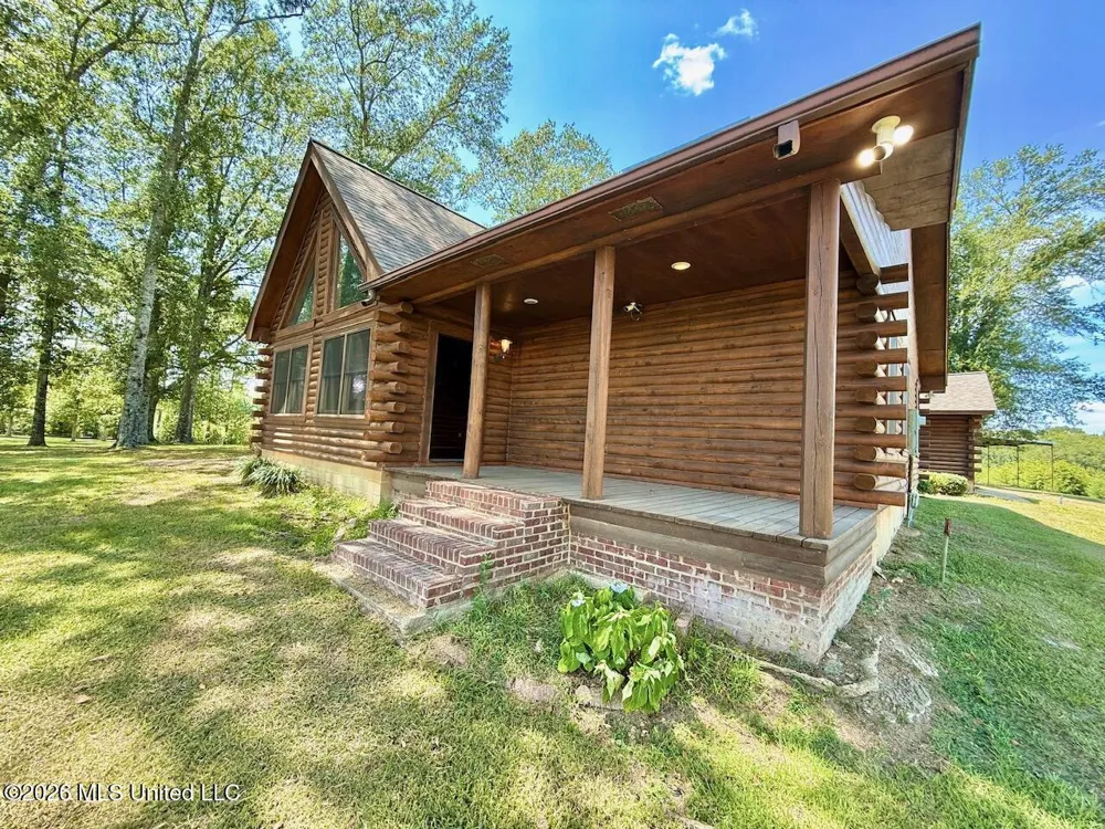 356 SW Dry Creek Trail Bogue Chitto, MS 39629
