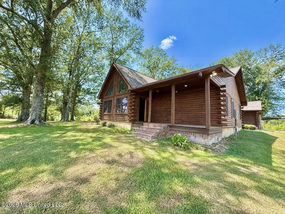 356 SW Dry Creek Trail Bogue Chitto, MS 39629