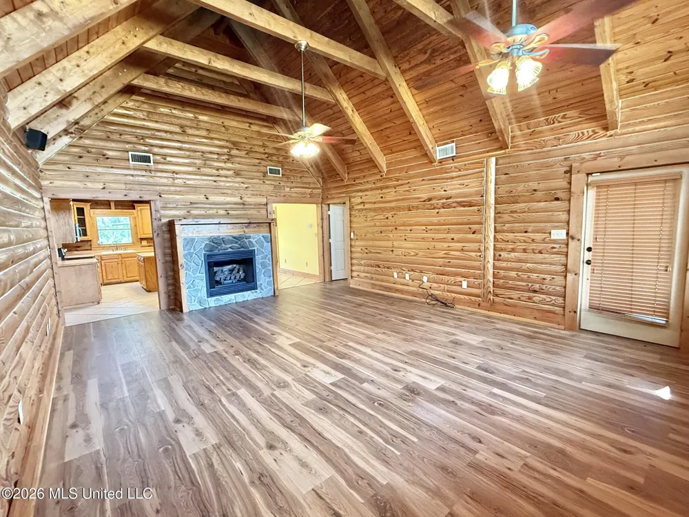 356 SW Dry Creek Trail Bogue Chitto, MS 39629