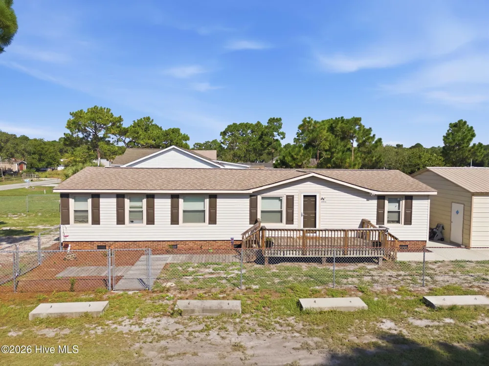 4864 Coastal Drive SE Southport, NC 28461