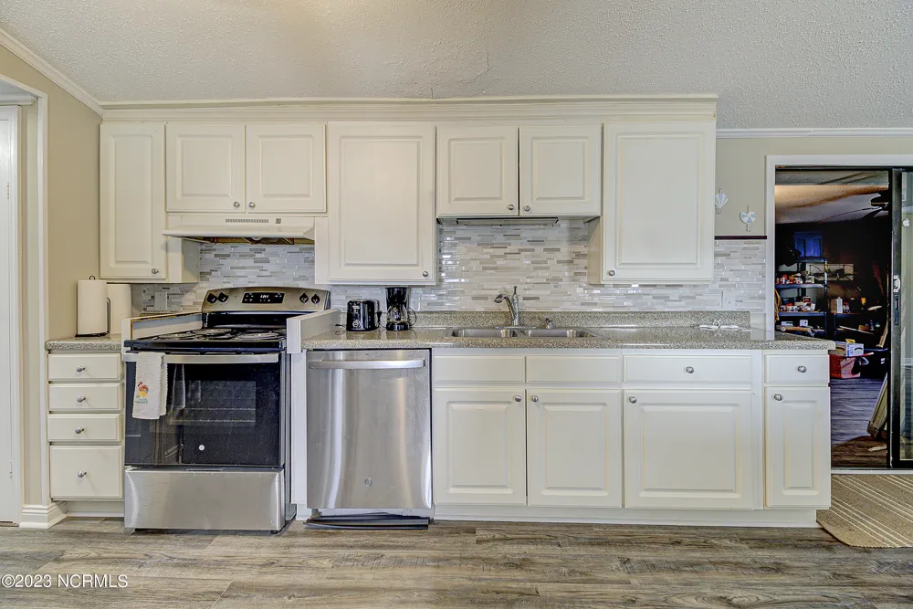 4864 Coastal Drive SE Southport, NC 28461