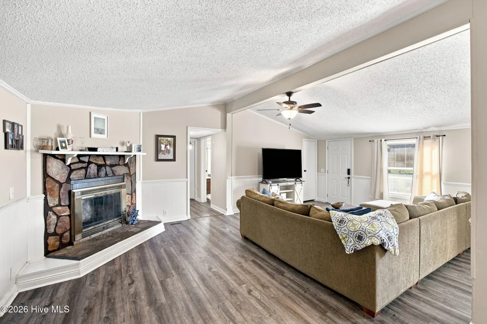 4864 Coastal Drive SE Southport, NC 28461