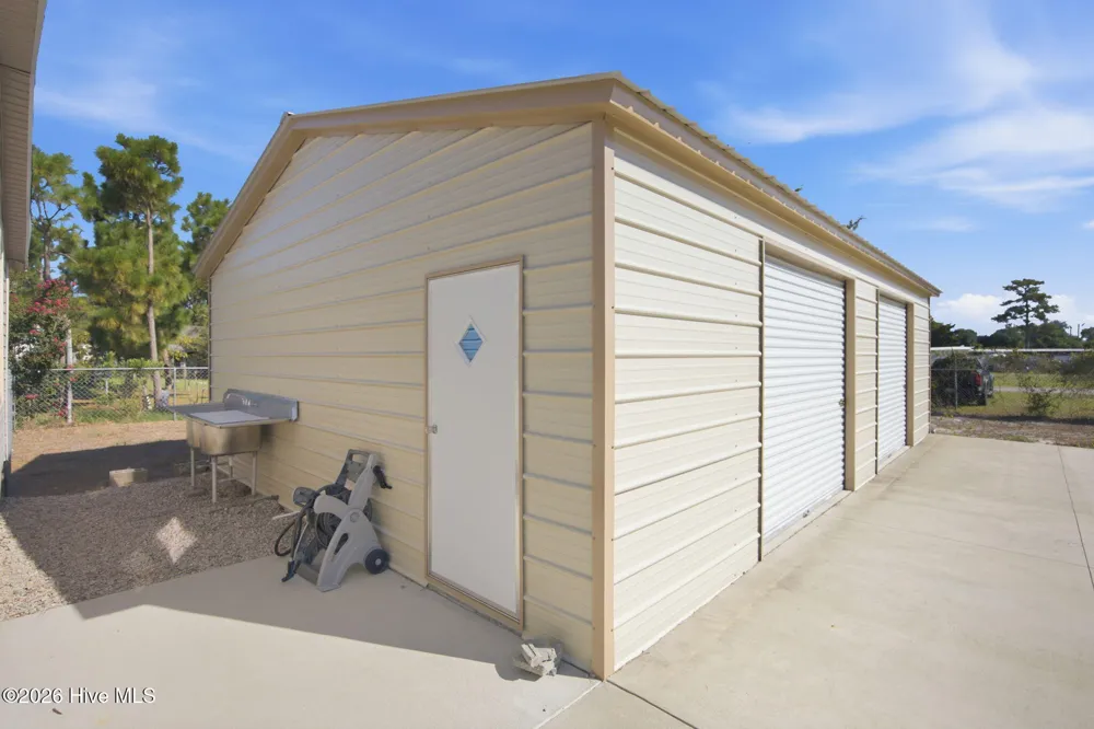4864 Coastal Drive SE Southport, NC 28461