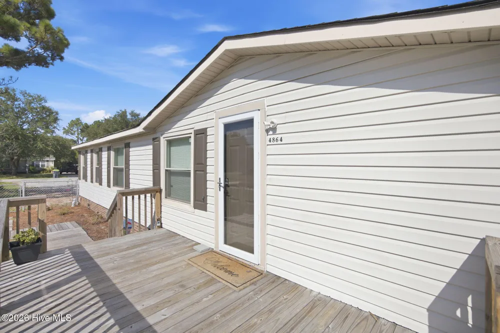 4864 Coastal Drive SE Southport, NC 28461