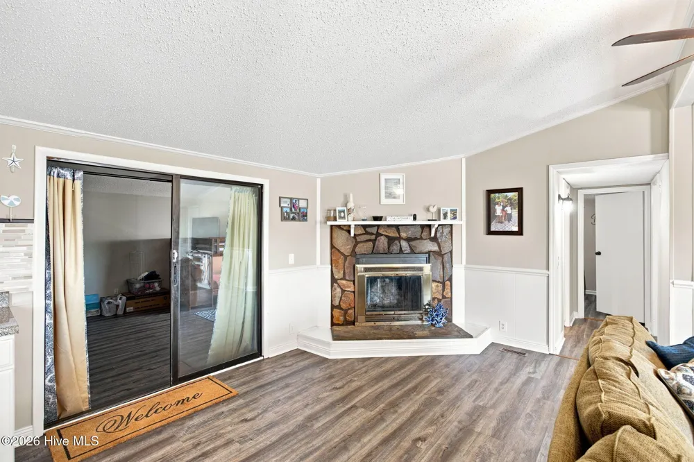 4864 Coastal Drive SE Southport, NC 28461