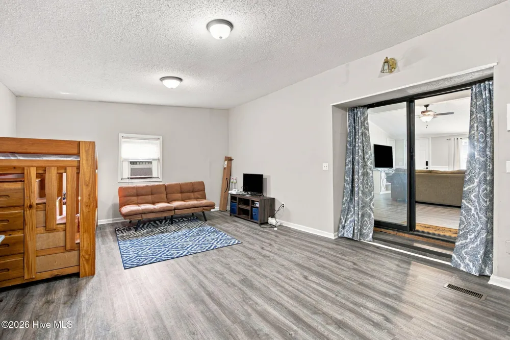 4864 Coastal Drive SE Southport, NC 28461