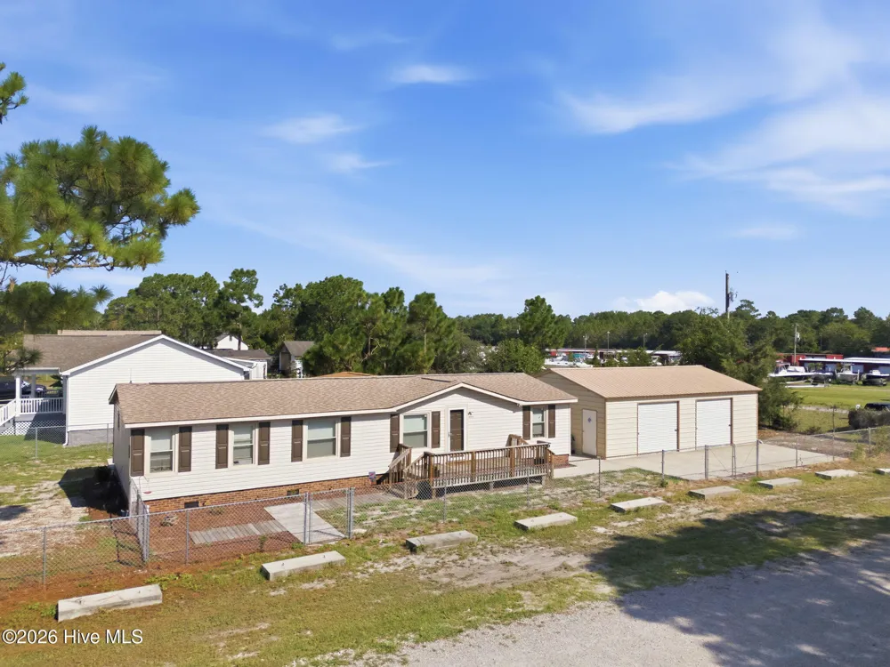 4864 Coastal Drive SE Southport, NC 28461
