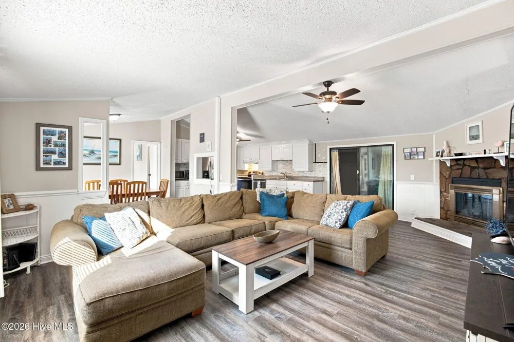 4864 Coastal Drive SE Southport, NC 28461