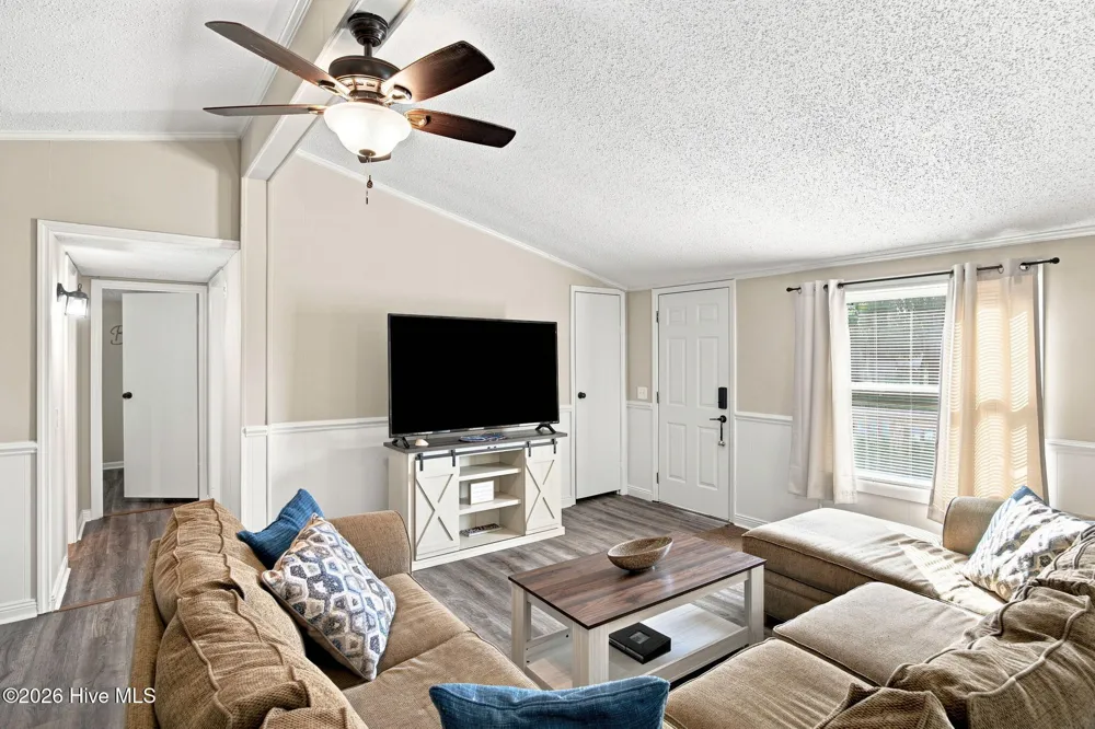 4864 Coastal Drive SE Southport, NC 28461