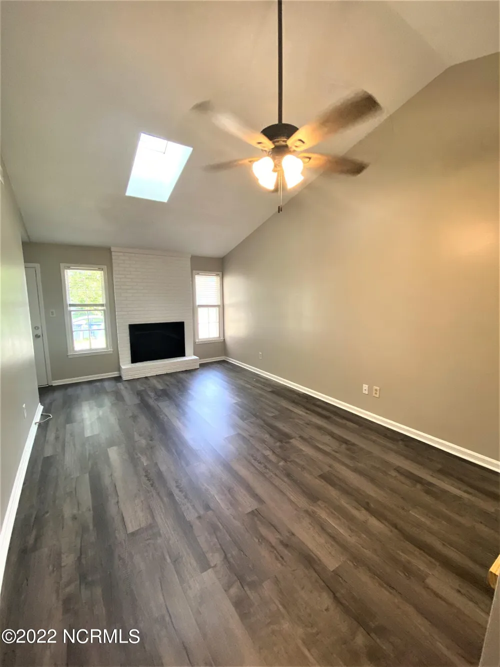 363 W Frances Street Jacksonville, NC 28546