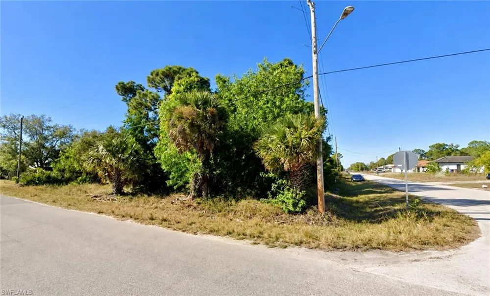 3401 24th Street SW Lehigh Acres, FL 33976