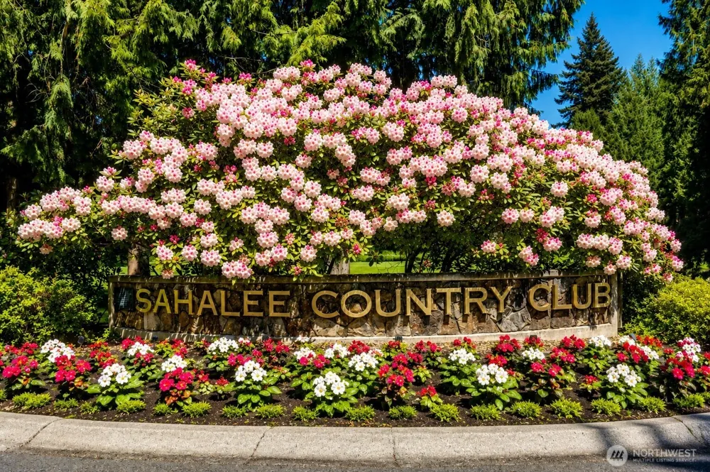 3212 211th Avenue NE Sammamish, WA 98074