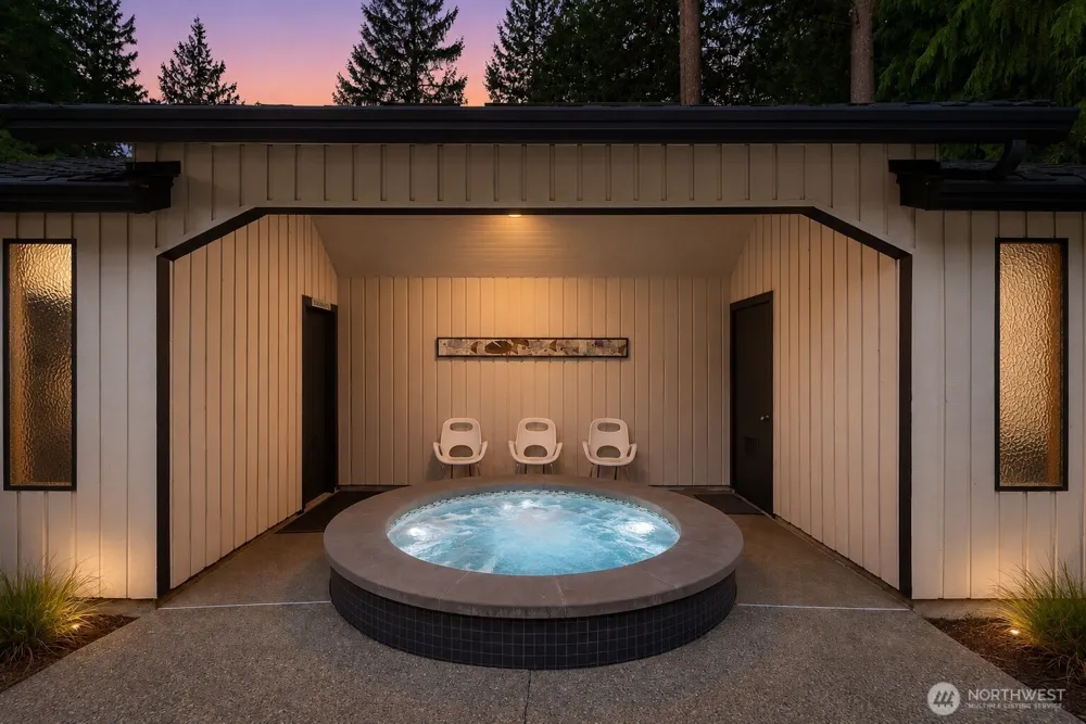 3212 211th Avenue NE Sammamish, WA 98074