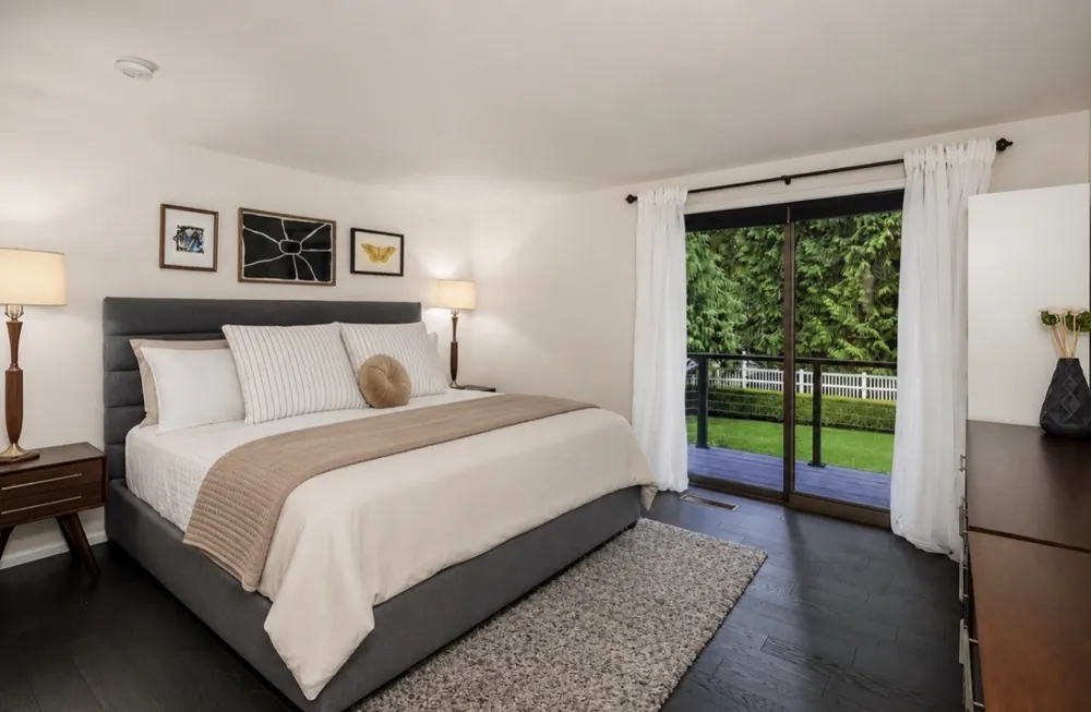 3212 211th Avenue NE Sammamish, WA 98074