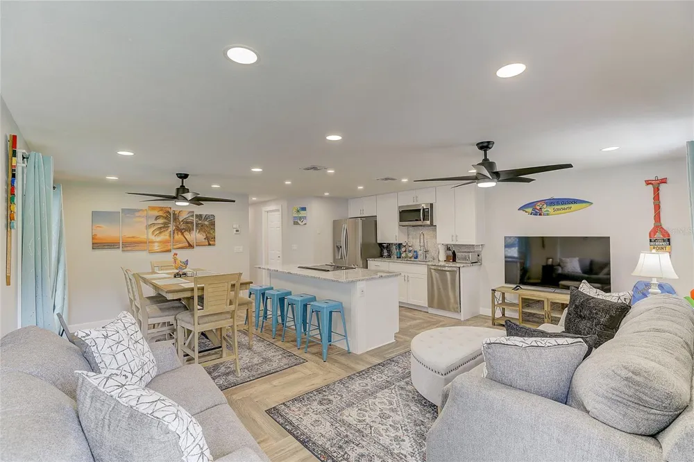2728 49TH AVENUE W #2728 Bradenton, FL 34207
