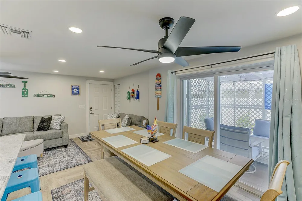 2728 49TH AVENUE W #2728 Bradenton, FL 34207