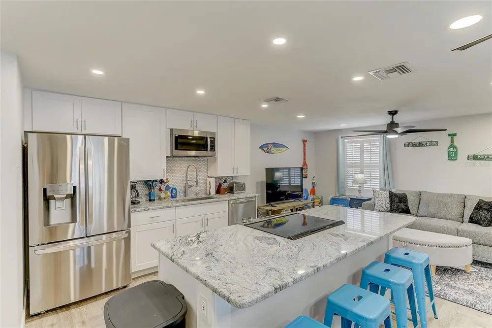 2728 49TH AVENUE W #2728 Bradenton, FL 34207