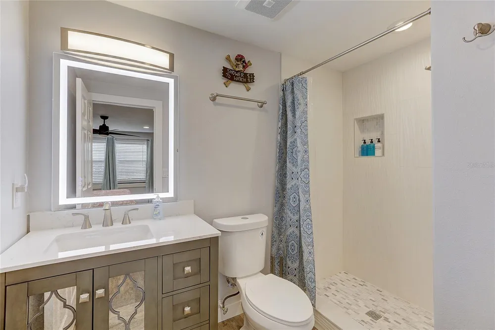 2728 49TH AVENUE W #2728 Bradenton, FL 34207