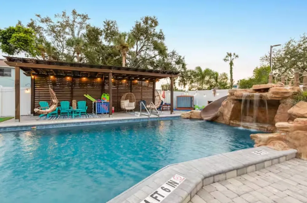 2728 49TH AVENUE W #2728 Bradenton, FL 34207
