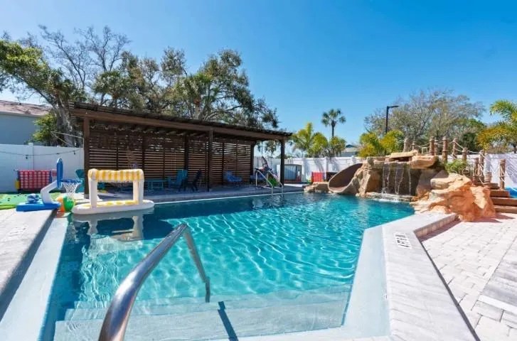 2728 49TH AVENUE W #2728 Bradenton, FL 34207