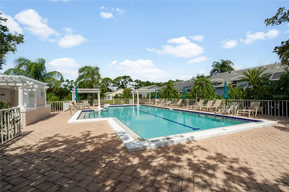 7617 WHITEBRIDGE GLEN University Park, FL 34201